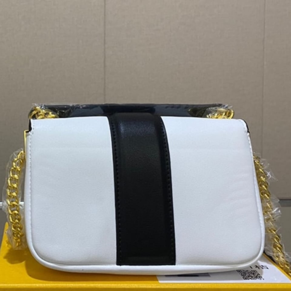 Fendi Women Mini Baguette Chain Shoulder Bag White 19Cm view 8