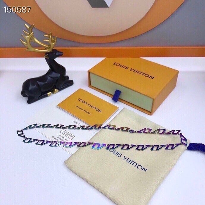 Louis Vuitton Multicolor Necklace view 3