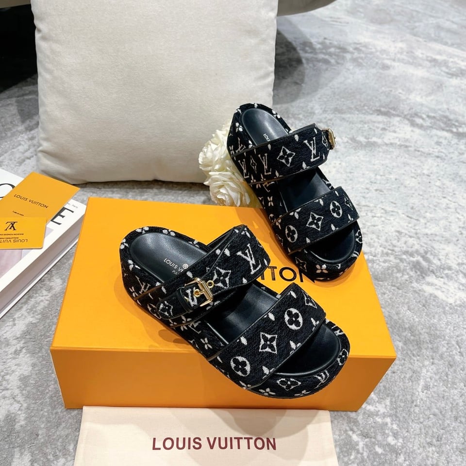 Louis Vuitton Mule Jumbo Flatform Black 1A94Uw view 3