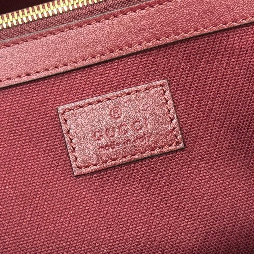 Gucci Rosso Ancora GG Embossed Leather Tote Bag 38cm/15in view 9