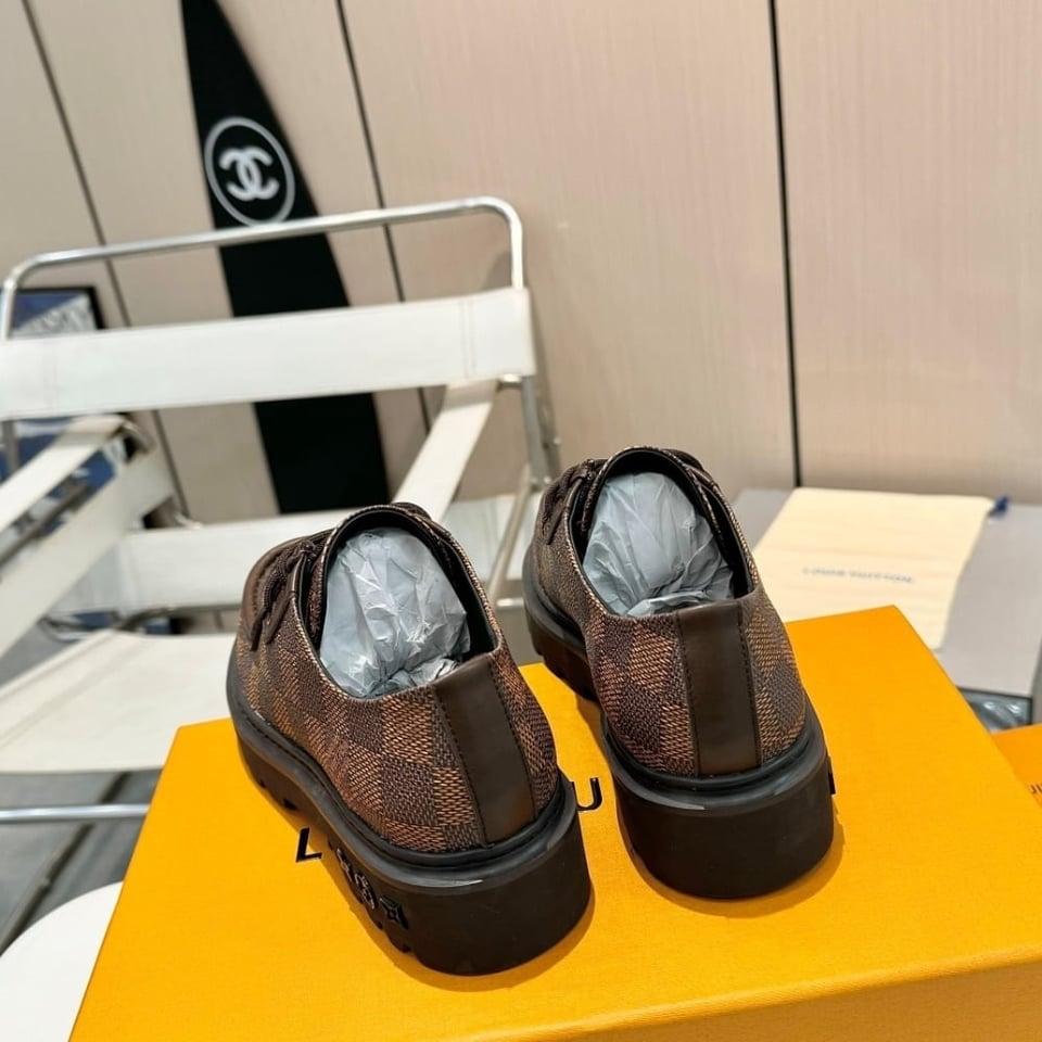 Louis Vuitton Ranger Derby Ebene 1Adg1Q view 5