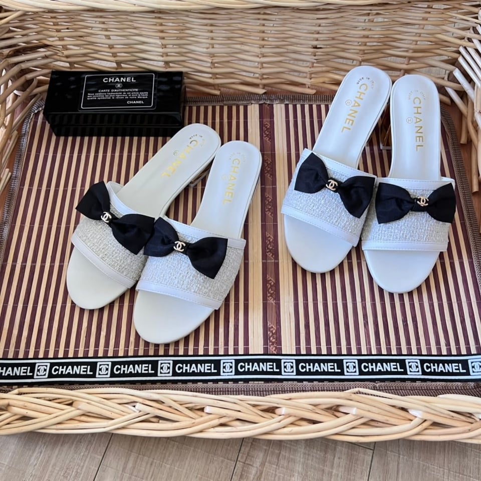 Chanel Grosgrain Ribbon Bow Flat Sandal Tweed White view 5