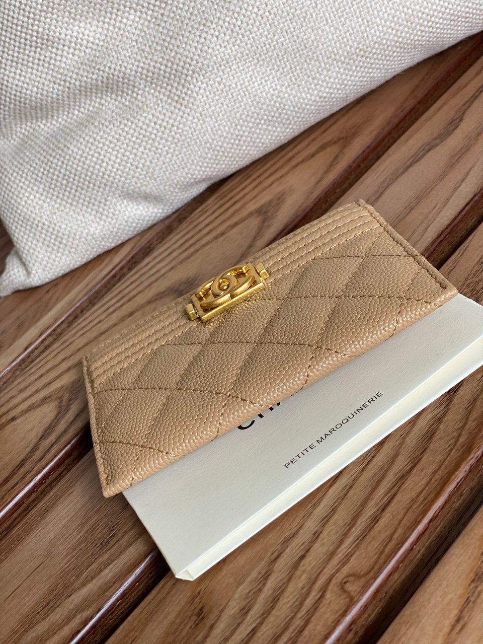 Chanel Boy 11Cm Card Holder Beige Caviar Gold Hardware view 5