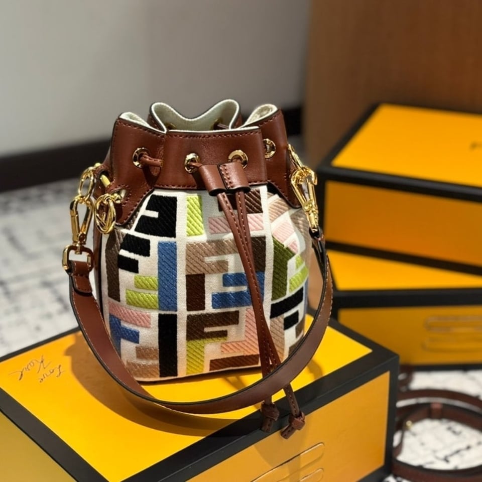 Fendi Mon Tresor Multicolour Canvas Mini Bag With Ff Embroidery Brown 18Cm 8Bs093Aow2F1Pi3 view 3