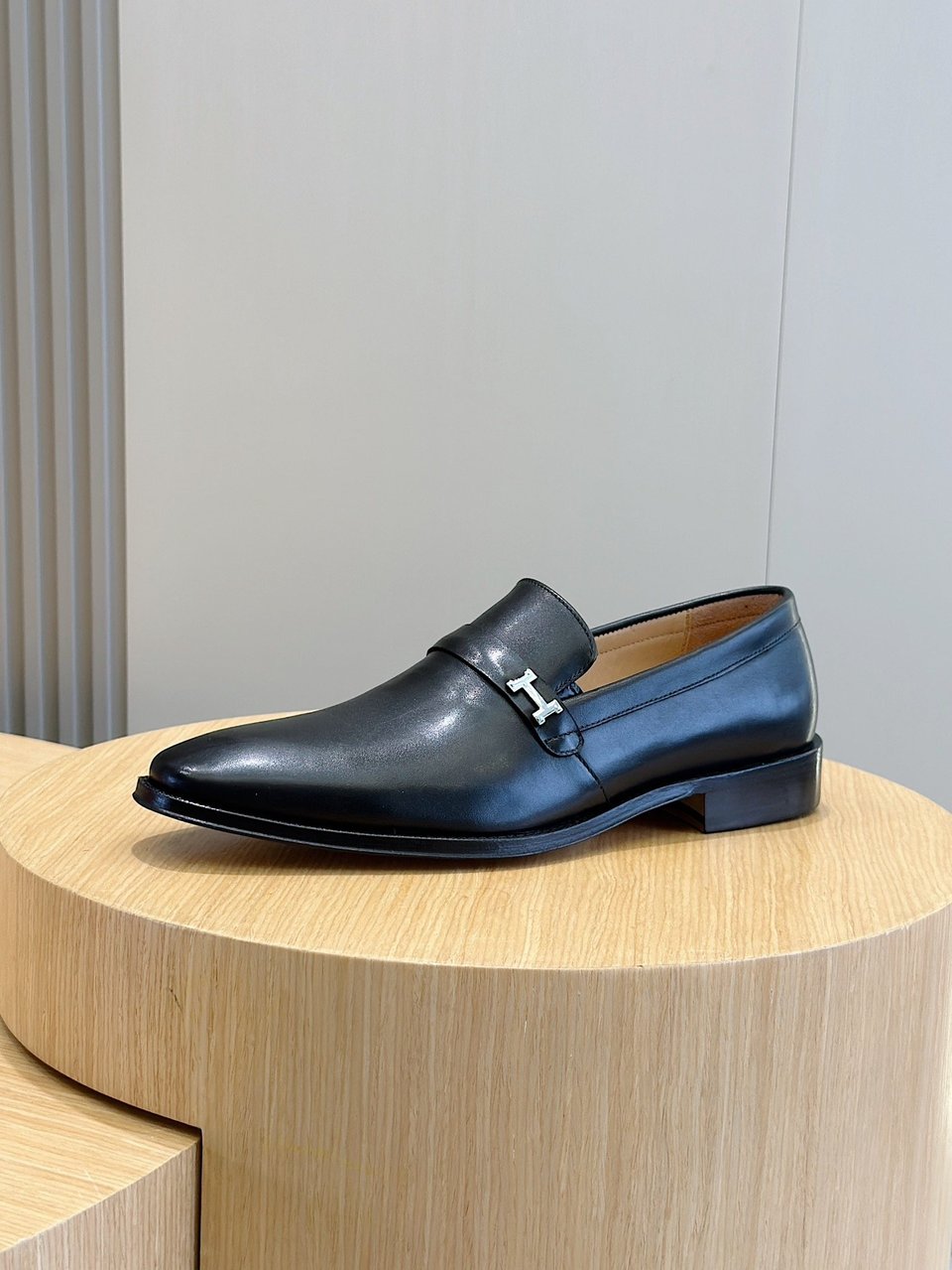 Hermes Paris Loafers Black Calfskin Mini H Hardware- Shoes for Men view 3
