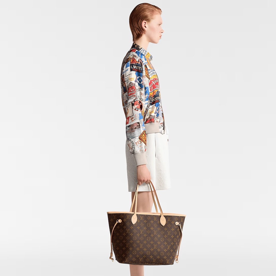 Louis Vuitton Neverfull MM Monogram Canvas Tote Bag Beige 31cm M46975 view 3