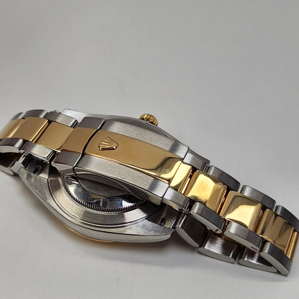 [Superclone] Rolex Datejust 41mm White Dial Smooth Oyster 126303 view 6