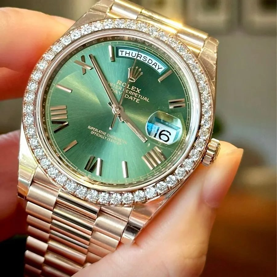 [Superclone] Rolex Day-Date 36mm Olive green Dial President 128345RBR view 2