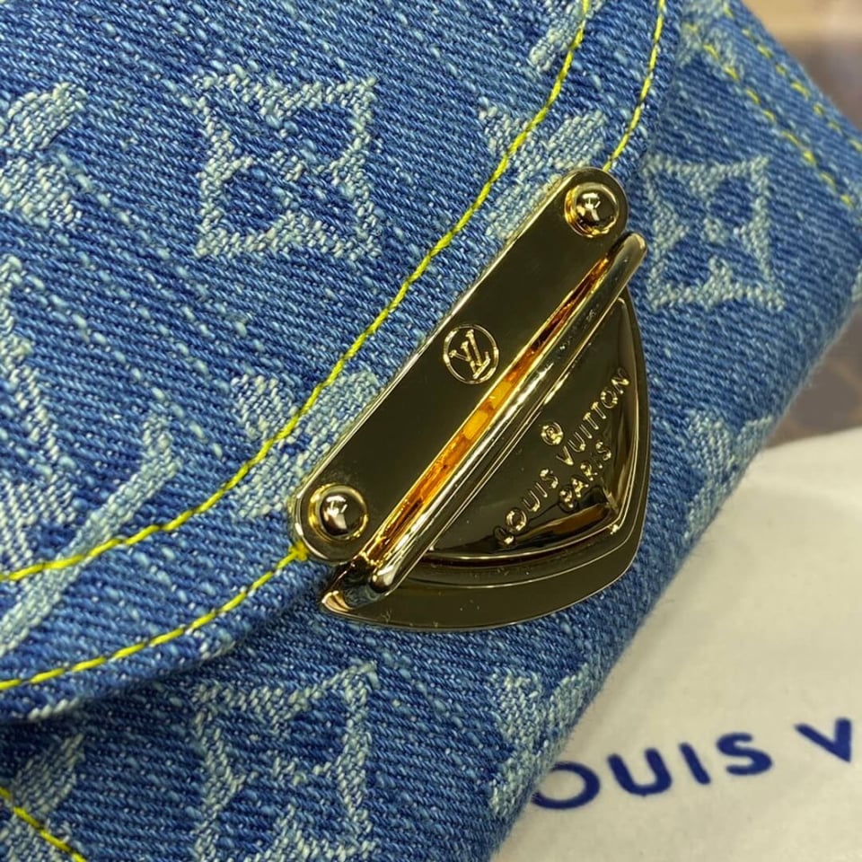 Louis Vuitton Monogram Denim Victorine Wallet view 6
