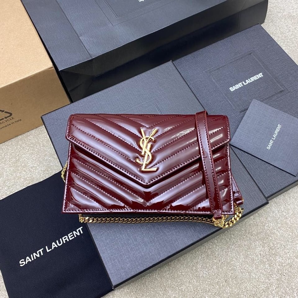 Saint Laurent Envelope Wallet on Chain in Quilted Patent Leather 19cm view 6