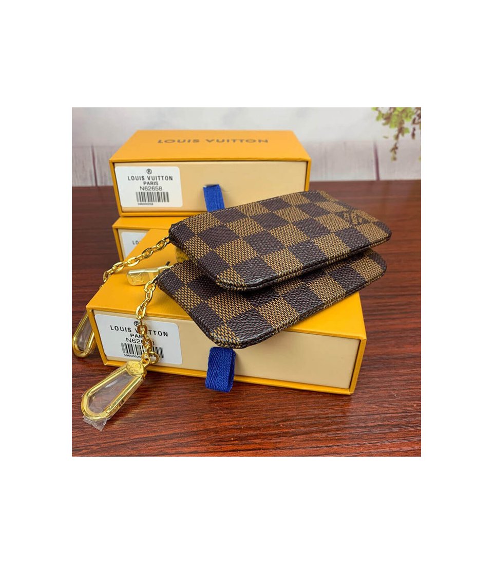 Louis Vuitton Damier Ebene Key Pouch view 4