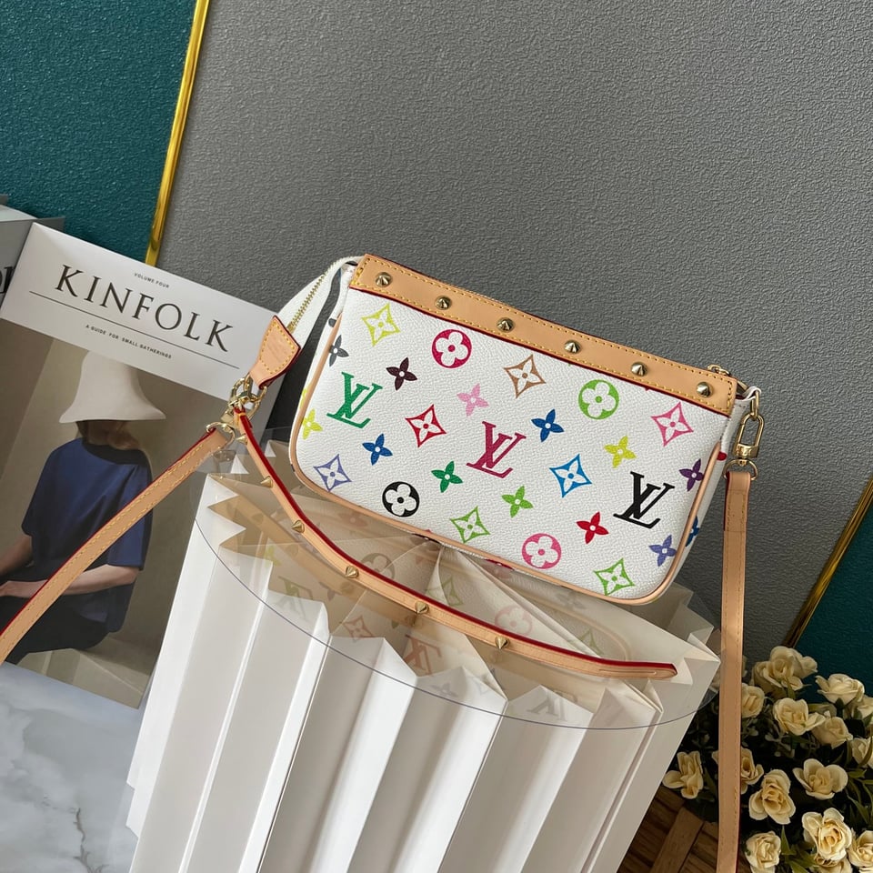 Louis Vuitton Pochette Accessoires Monogram Multicolore White 22Cm view 3