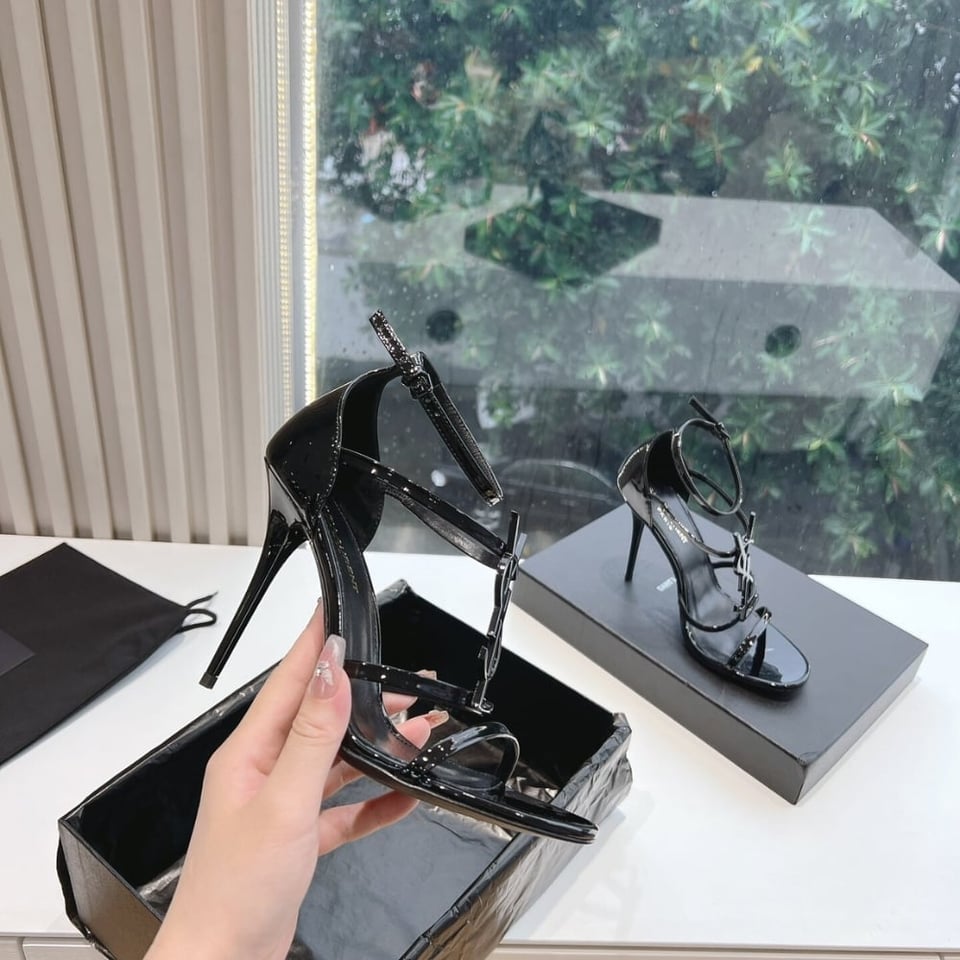 Saint Laurent Cassandra Sandals In All Black 6301090Npvv1000 view 7