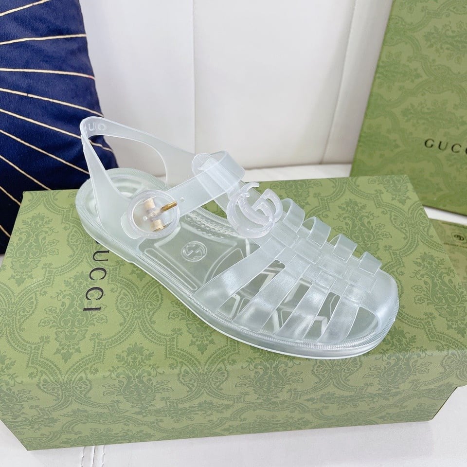 Gucci Sandal With Double G Silver 674133 Jfm00 8300 view 8