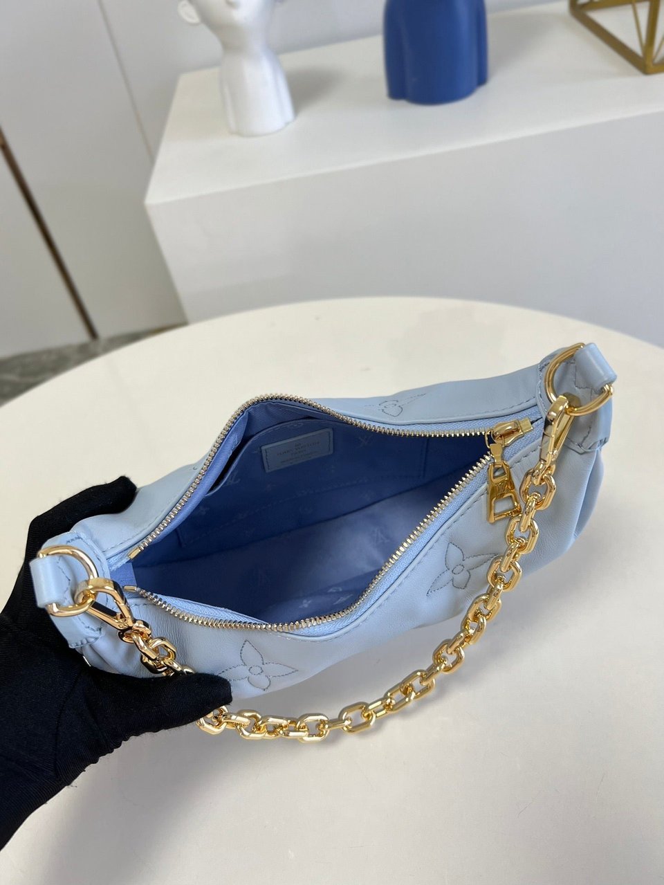 Louis Vuitton Over The Moon 27Cm Blue view 9