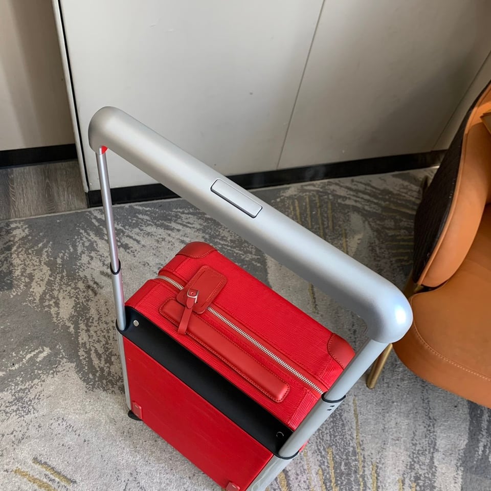 Louis Vuitton Horizon 55cm Epi M23229 view 5