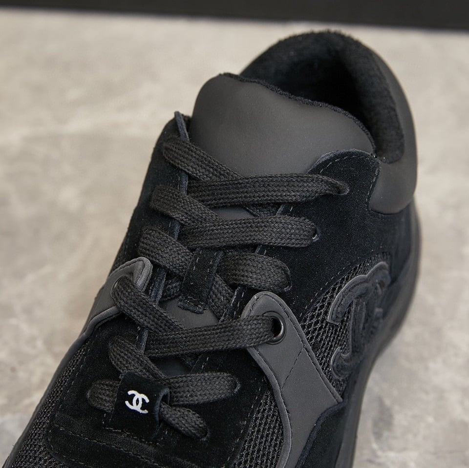 Chanel Cc Logo Sneaker Black G34361 Y53536 94305 view 9