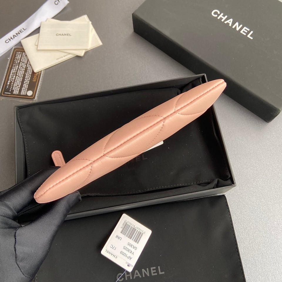 Chanel 19 Zipped Wallet 20Cm Light Pink Calfskin Gold Hardware view 4