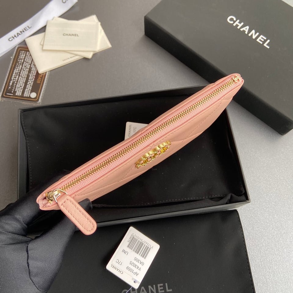 Chanel 19 Zipped Wallet 20Cm Light Pink Calfskin Gold Hardware view 8