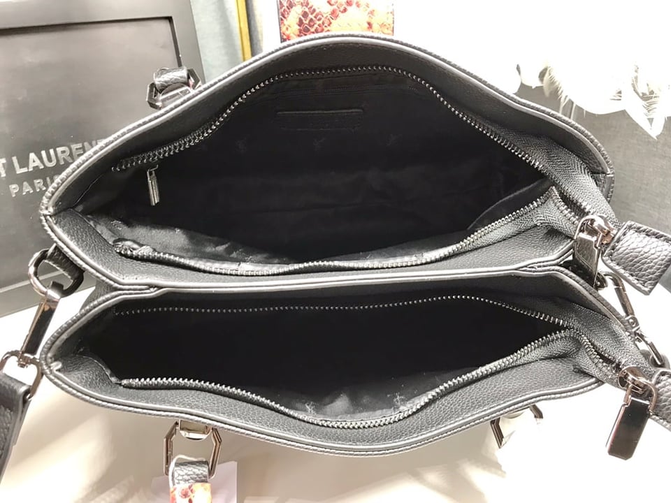 Saint Laurent Large Tote Bag Two Componentes Grandes Black view 4