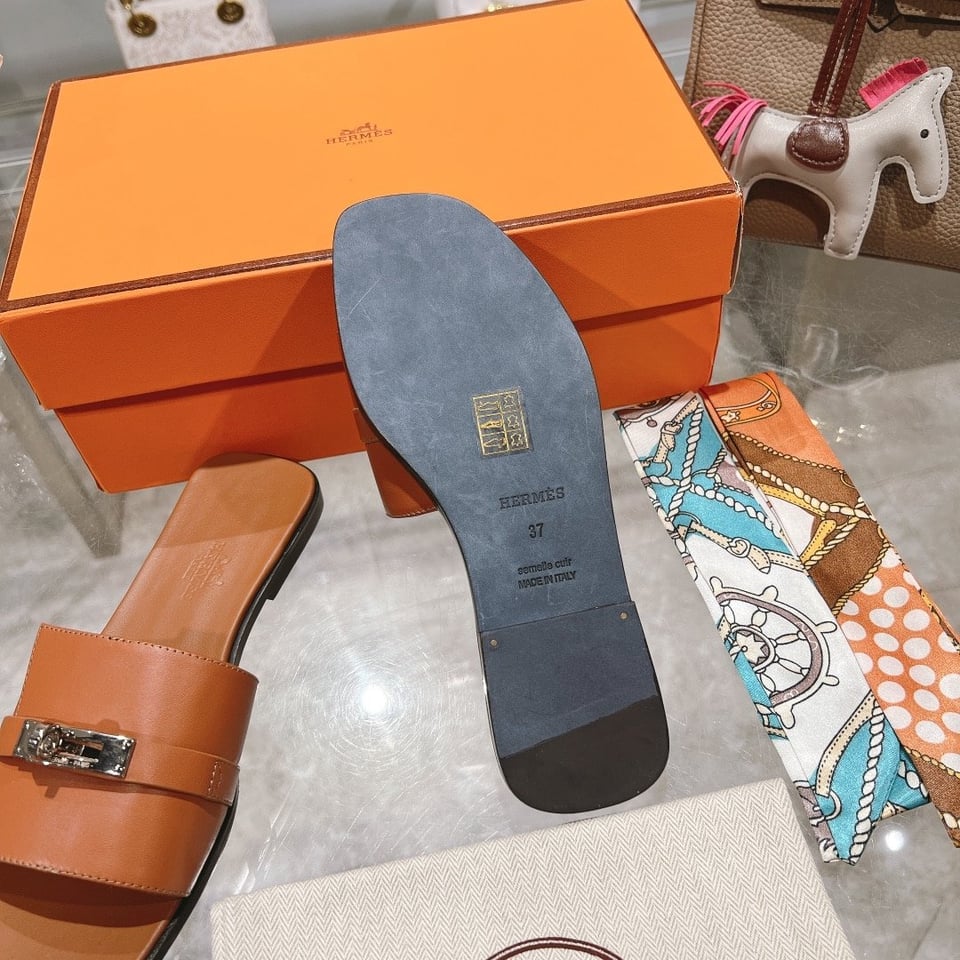 Hermes Giulia Sandal Brown H231056Z A3360 view 6