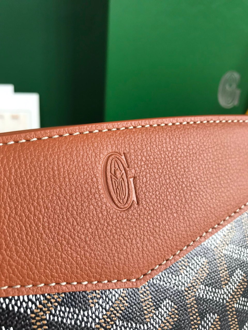 Goyard Rouette Structuré Mini Bag 21 Cm Black Goyardine Canvas And Tan Calfskin view 3