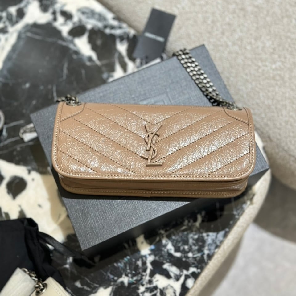 Saint Laurent Mini Matelasse Monogram Niki Bag Beige 26Cm view 3