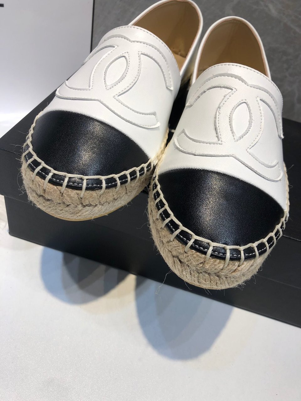 Chanel Embroidered Espadrille Leather Black Cap Toe Flats White Cc view 8