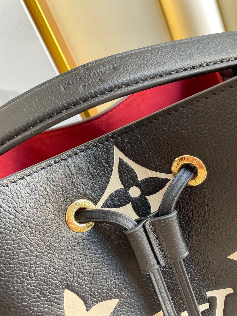 Louis Vuitton Néonoé Mm Bicolor Monogram Empreinte Leather – Women – Handbags Black 26cm/ 10.2in view 10