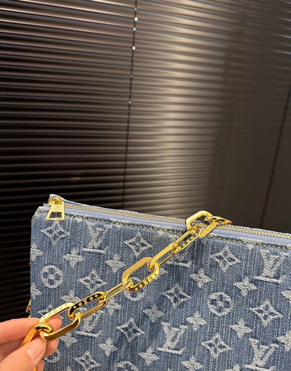 Louis Vuitton Coussin Pm Bag Denim Blue 26Cm M24564 view 7