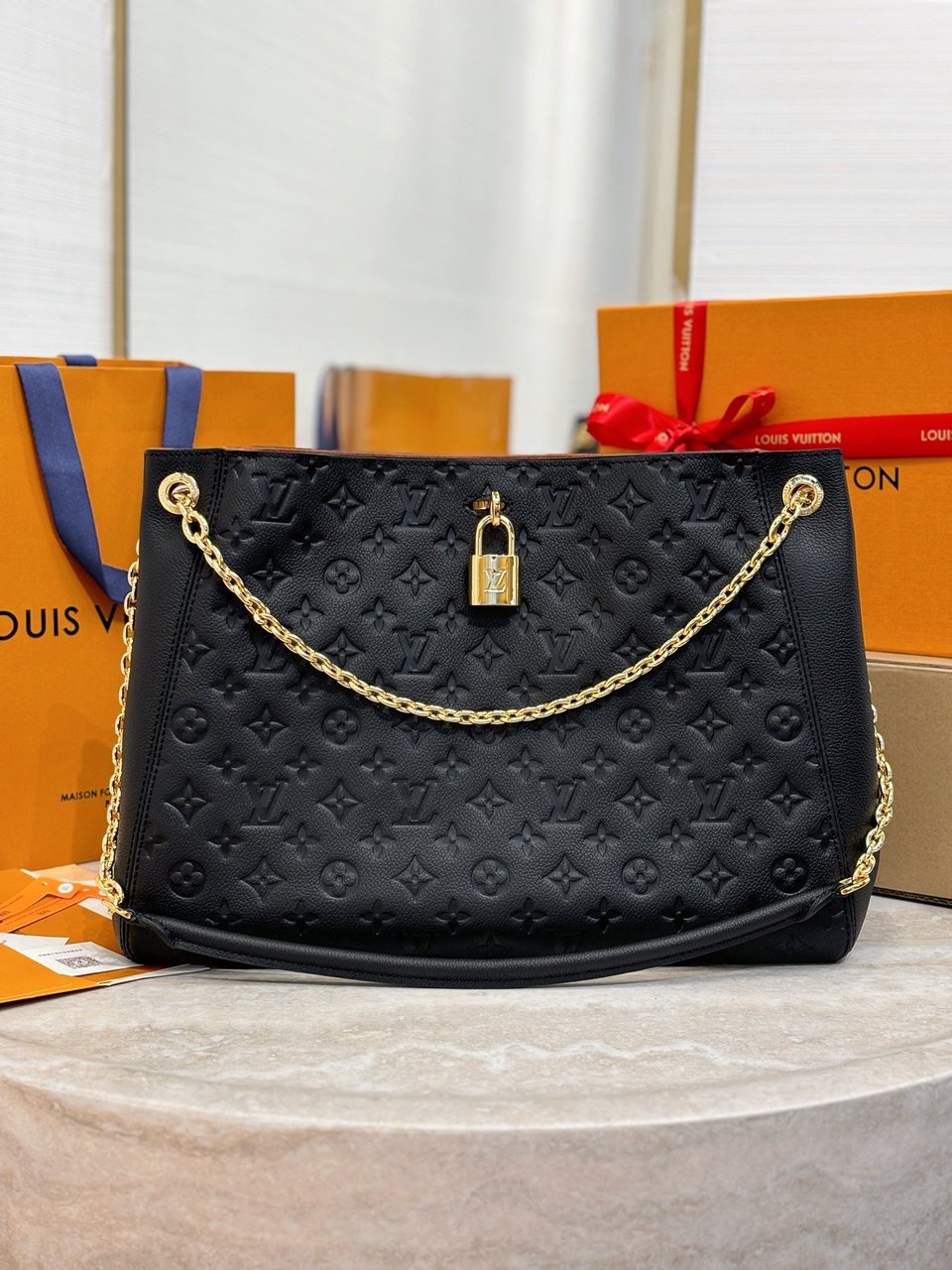 Louis Vuitton LV Anytime MM Monogram Empreinte Bag Black M14324 42cm/ 16.5in view 5