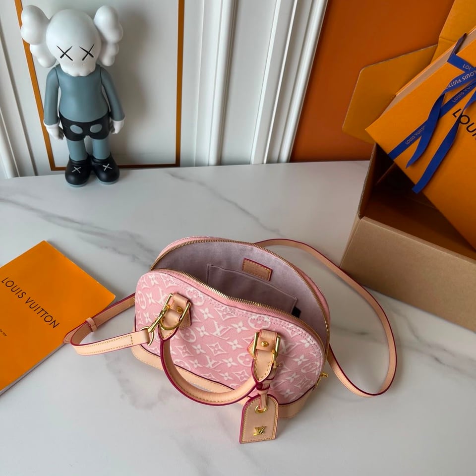 Louis Vuitton Alma BB Monogram Emblème Rose Ruban Color 23.5cm M2A378 view 4