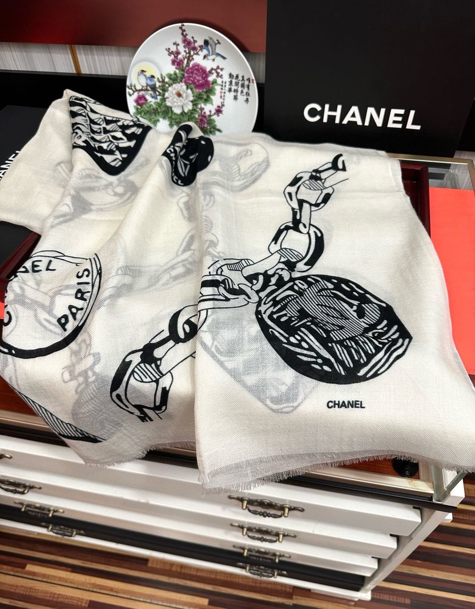 Chanel Silk Shawl Charm Chain Motif White For Women 200cm view 6