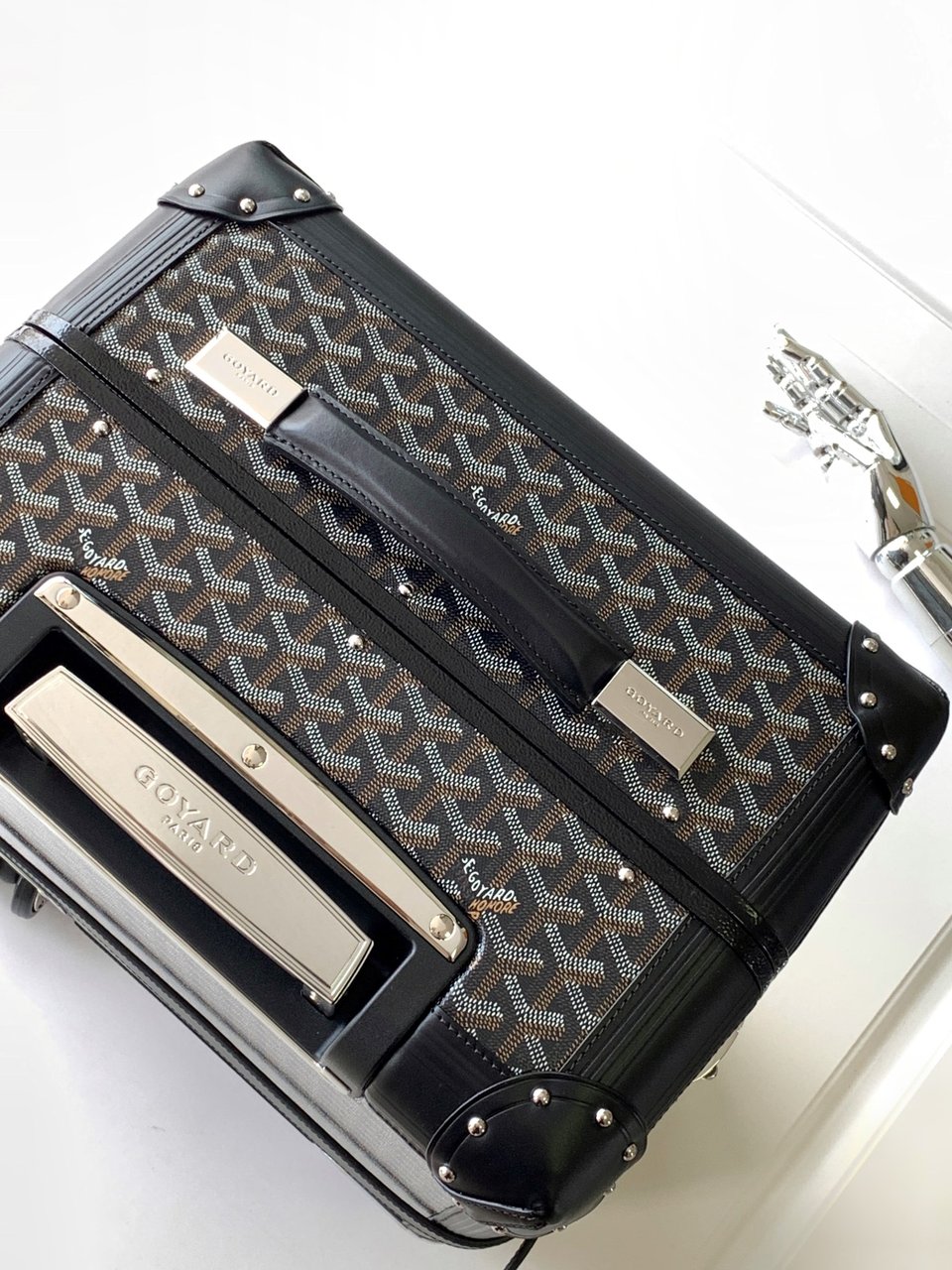 Goyard 50cm Goyardine Canvas &amp; Clamecy Cowhide Bourget PM Trolley Case Black view 8
