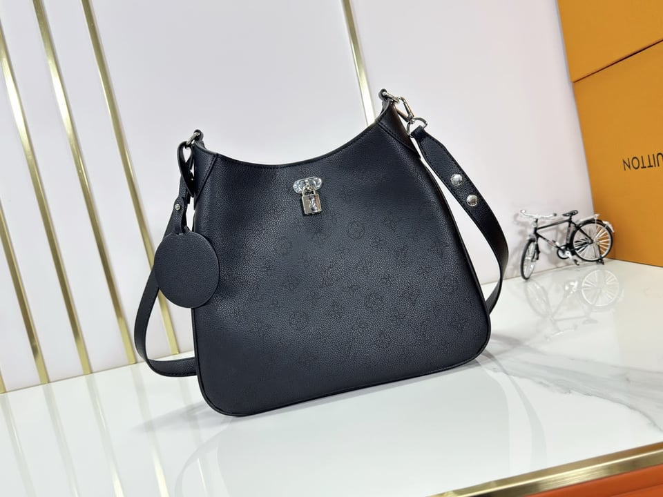 Louis Vuitton All Around PM Black 25cm M28306 view 2