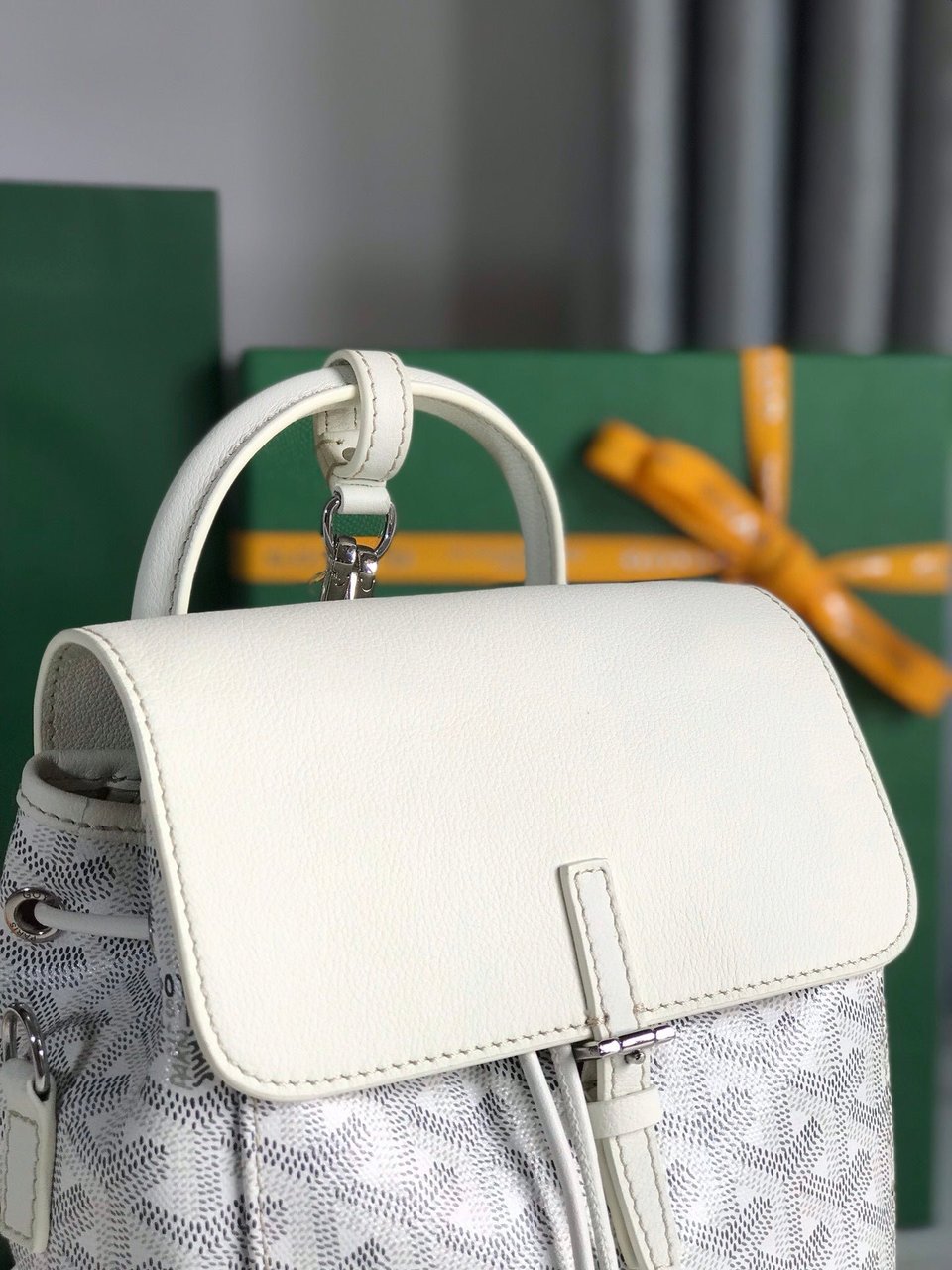 Goyard Alpin Mini Backpack 21 Cm White Lambskin And Goyardine Canvas view 7