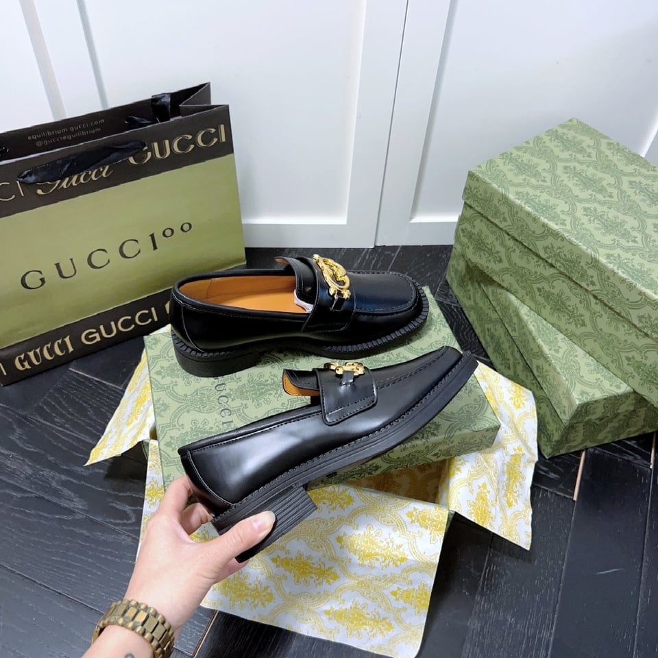 Gucci Womens Loafer With Interlocking G ?701791 10R60 1000 view 4