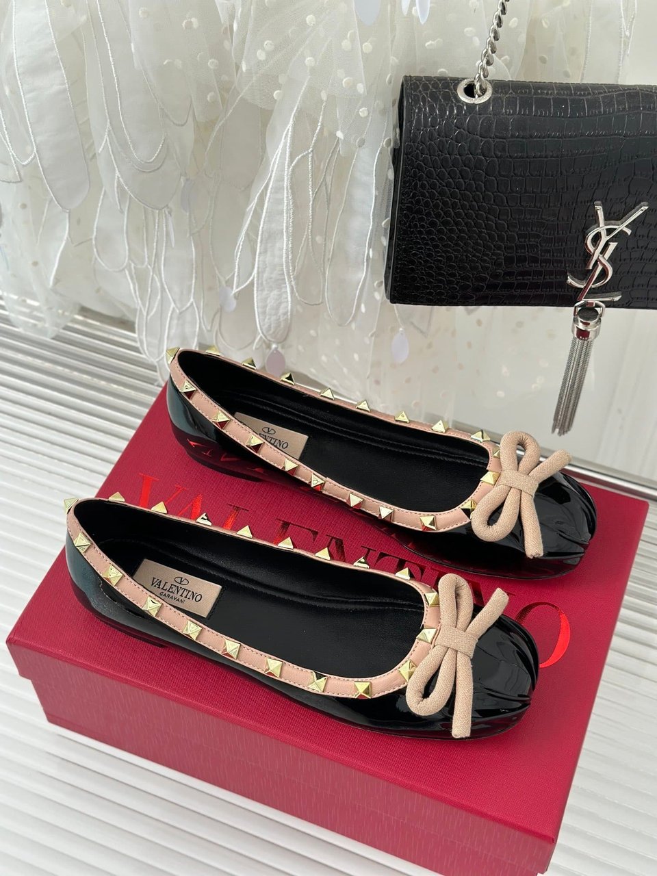 Valentino Garavani Rockstud Patent Leather Ballerina Black 3W2S0Hq5Vnw N71 view 9