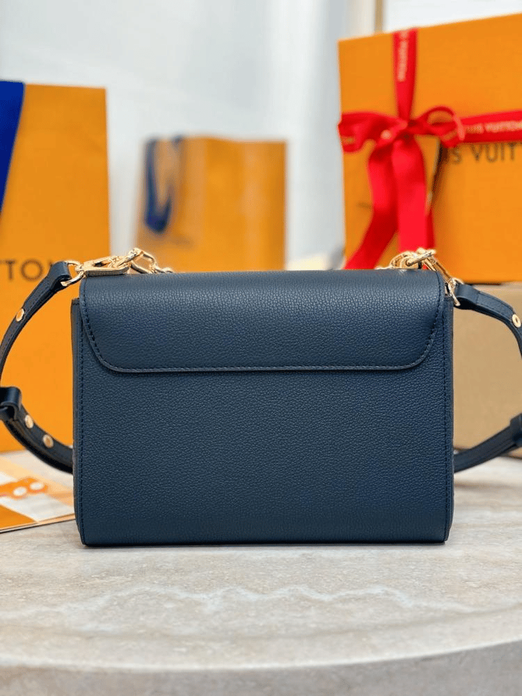 Louis Vuitton Twist MM Slim Medium Navy Taurillon Leather Shoulder Bag 23cm/9.1in M14342 view 8