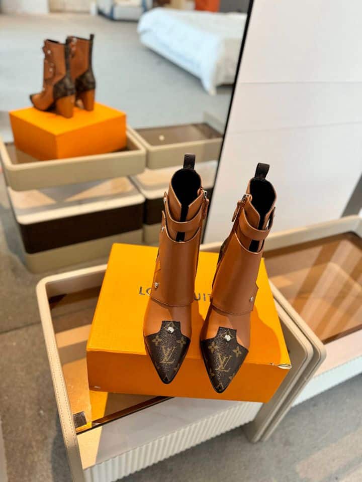 Louis Vuitton Trinity Boot Monogram And Brown view 4