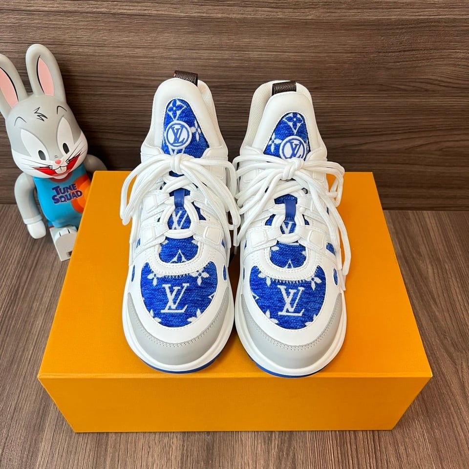 Louis Vuitton Archlight Sneaker Blue 1Aacts view 5