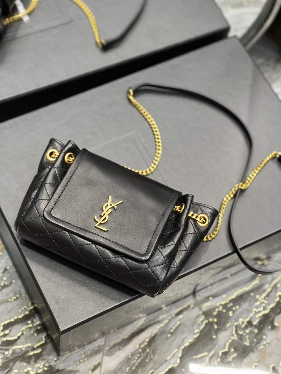 Saint Laurent Mini Nolita In Black 18Cm view 8