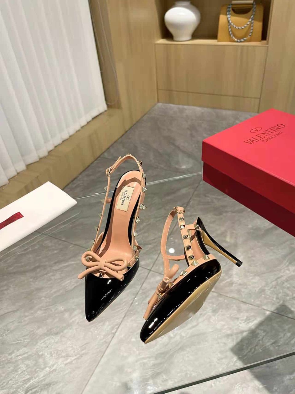 Valentino Rockstud Bow 100 Patent Slingback Pump Black Pink view 5