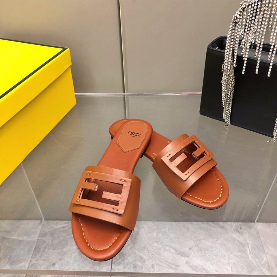 Fendi Baguette Brown Leather Slides 8R8136Ae7Tf1C4R view 11