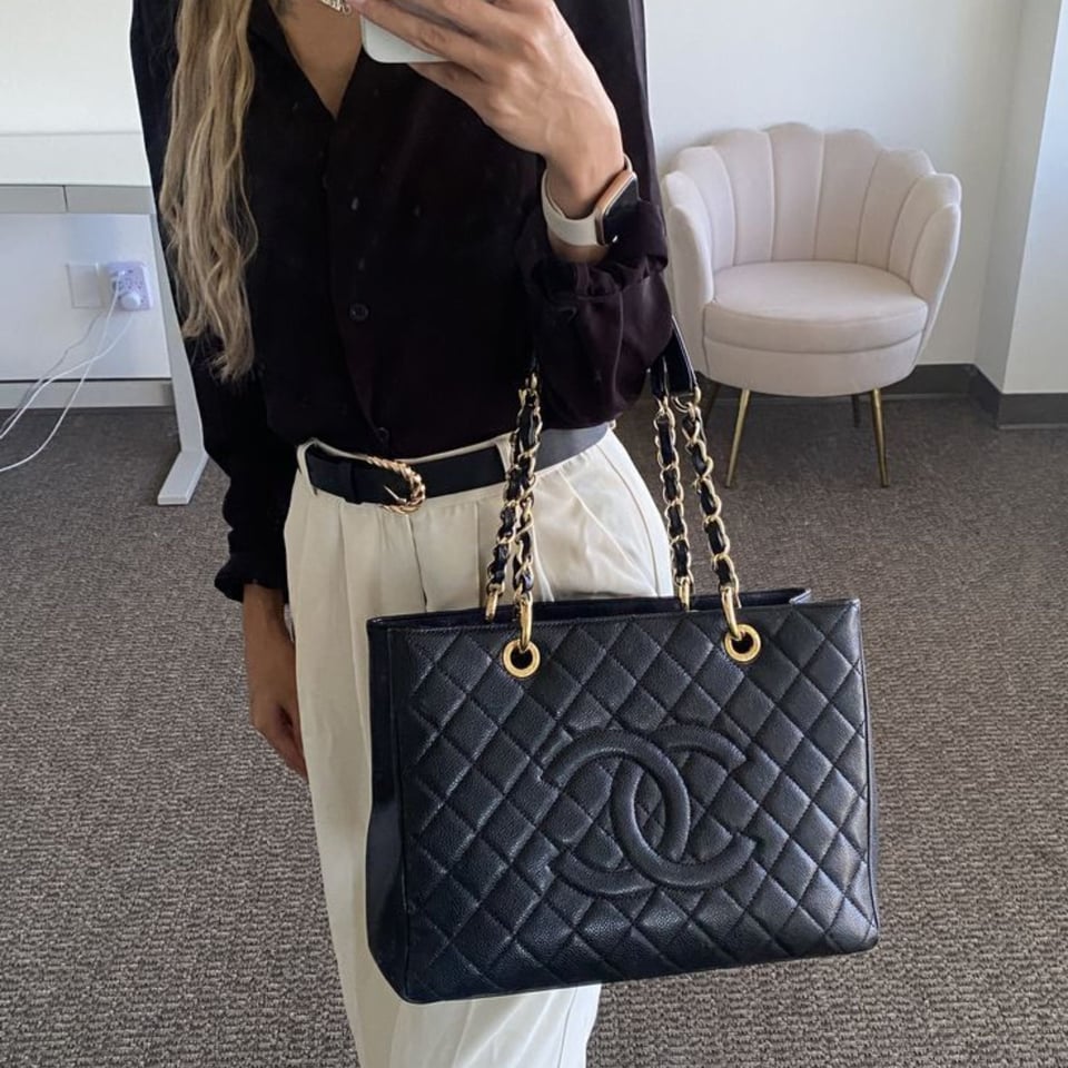 Chanel Classic Tote Bag Gold Toned Hardware Black 34cm view 3