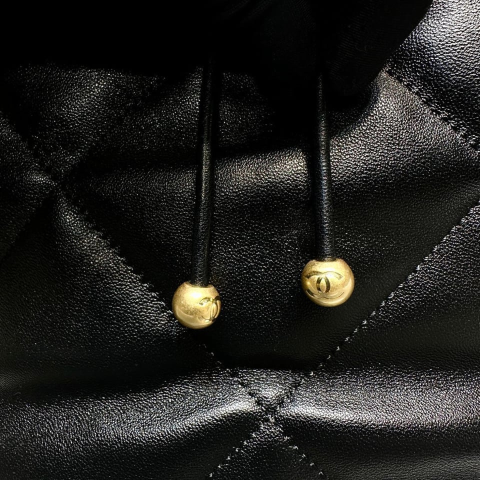 Chanel 19 Backpack Black Quilted Lambskin 26cm view 11