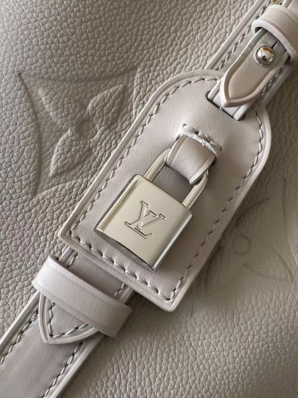 Louis Vuitton All In BB Bag Brume Grey 16cm M28342 view 8