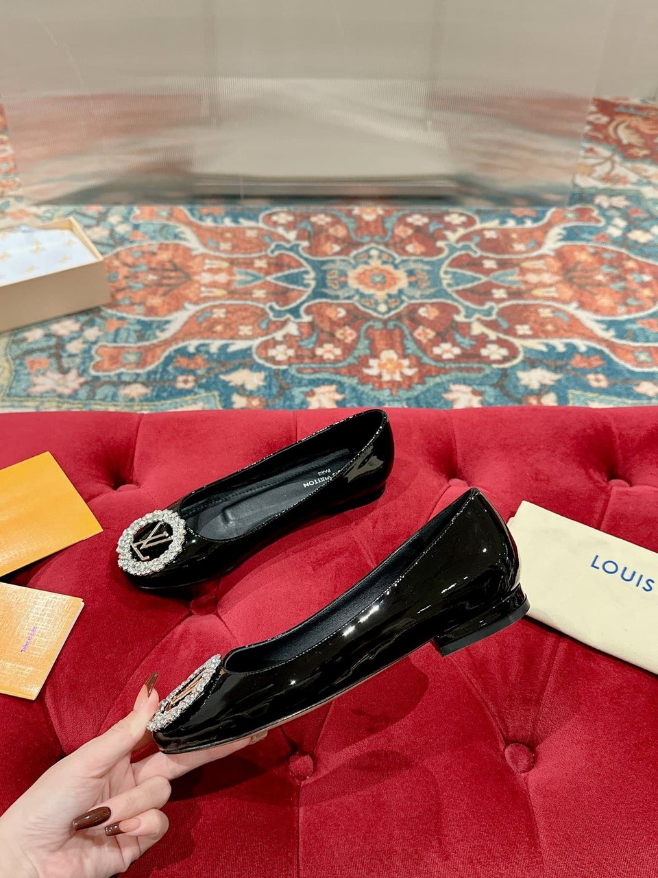 Louis Vuitton Crystal Lv Ballet Flats Black view 9