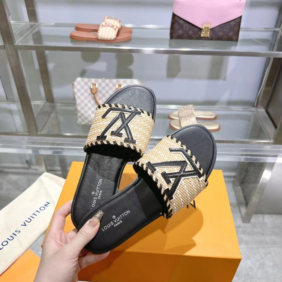 Louis Vuitton Lock It Flat Raffia Mules Black view 3
