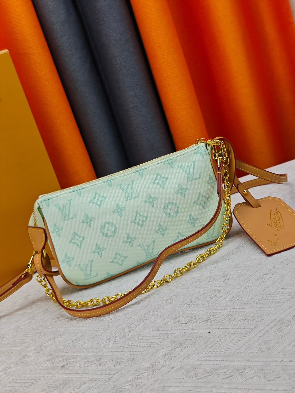 Louis Vuitton Pochette Accessory Bags 16 cm M28320 view 3
